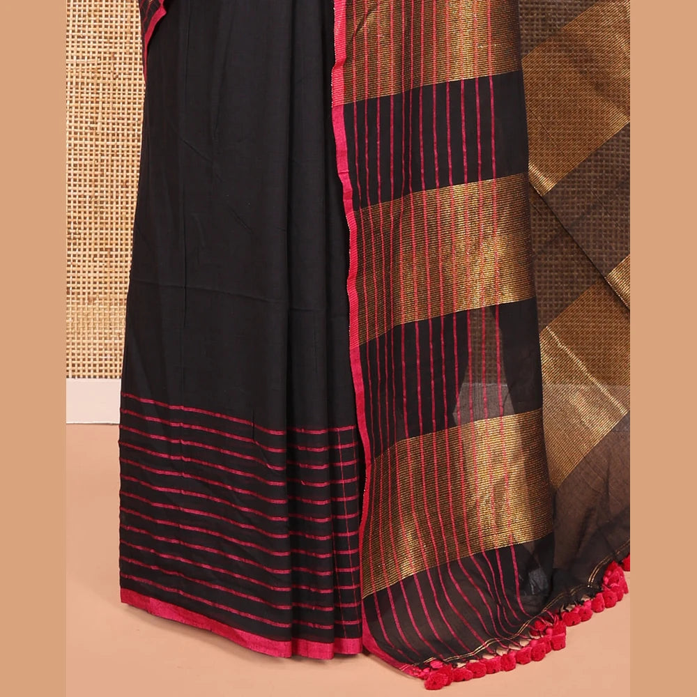 Pothys Black Plain Khadi Mul Cotton Saree, Contrast Dobby-Style Buttas and Striped Border, and Gleaming Striped Pallu