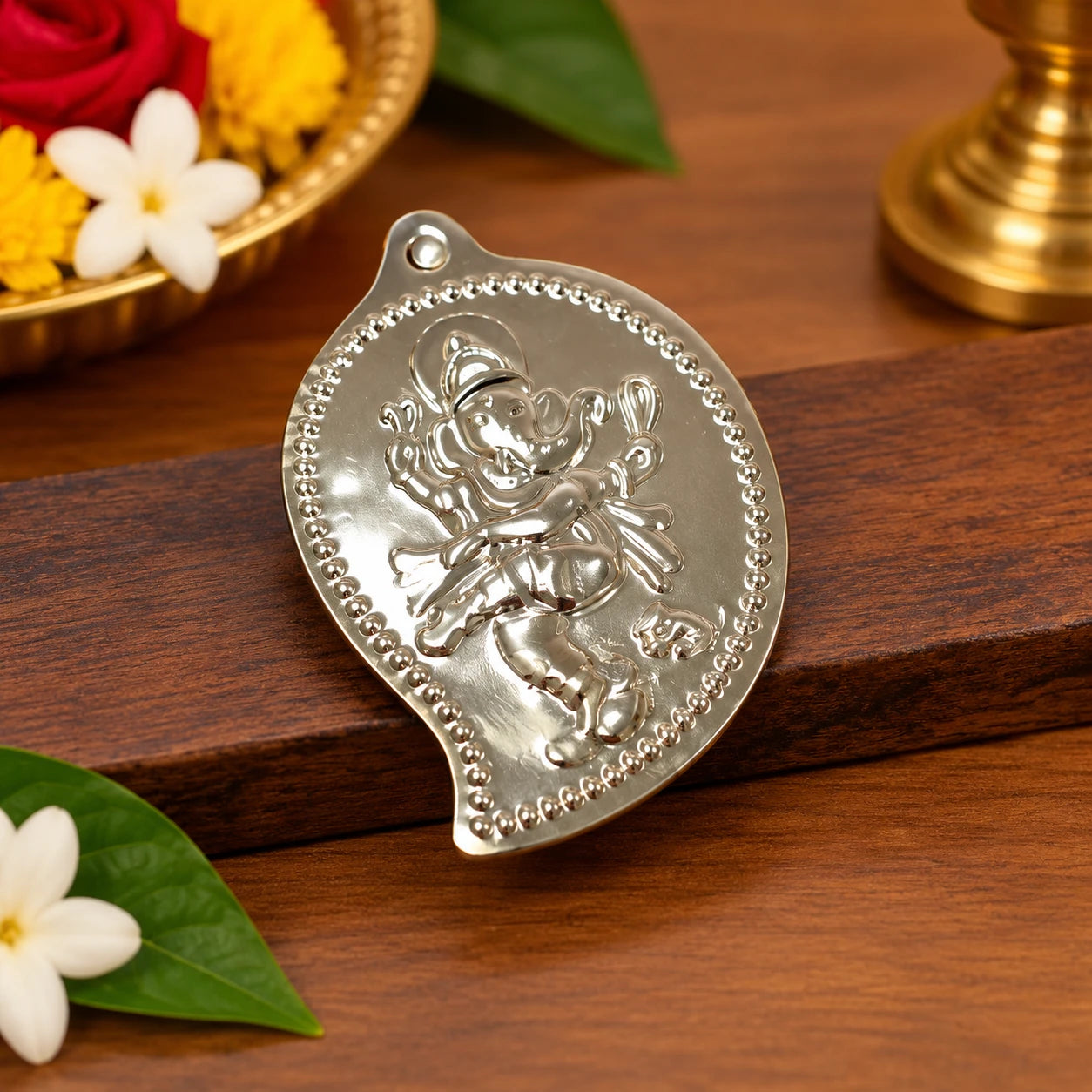 German Silver Kumkum Box – Ganesha & Floral Design