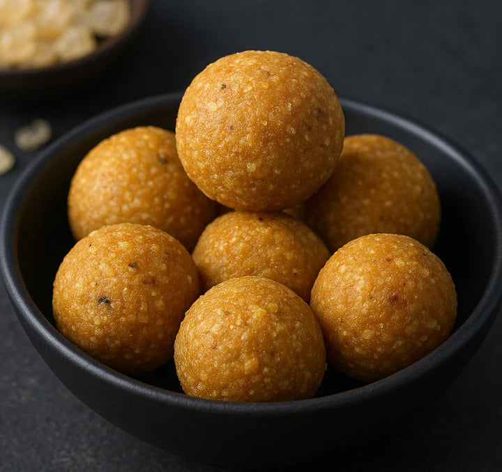 Godavari Vantillu Gondh Laddu