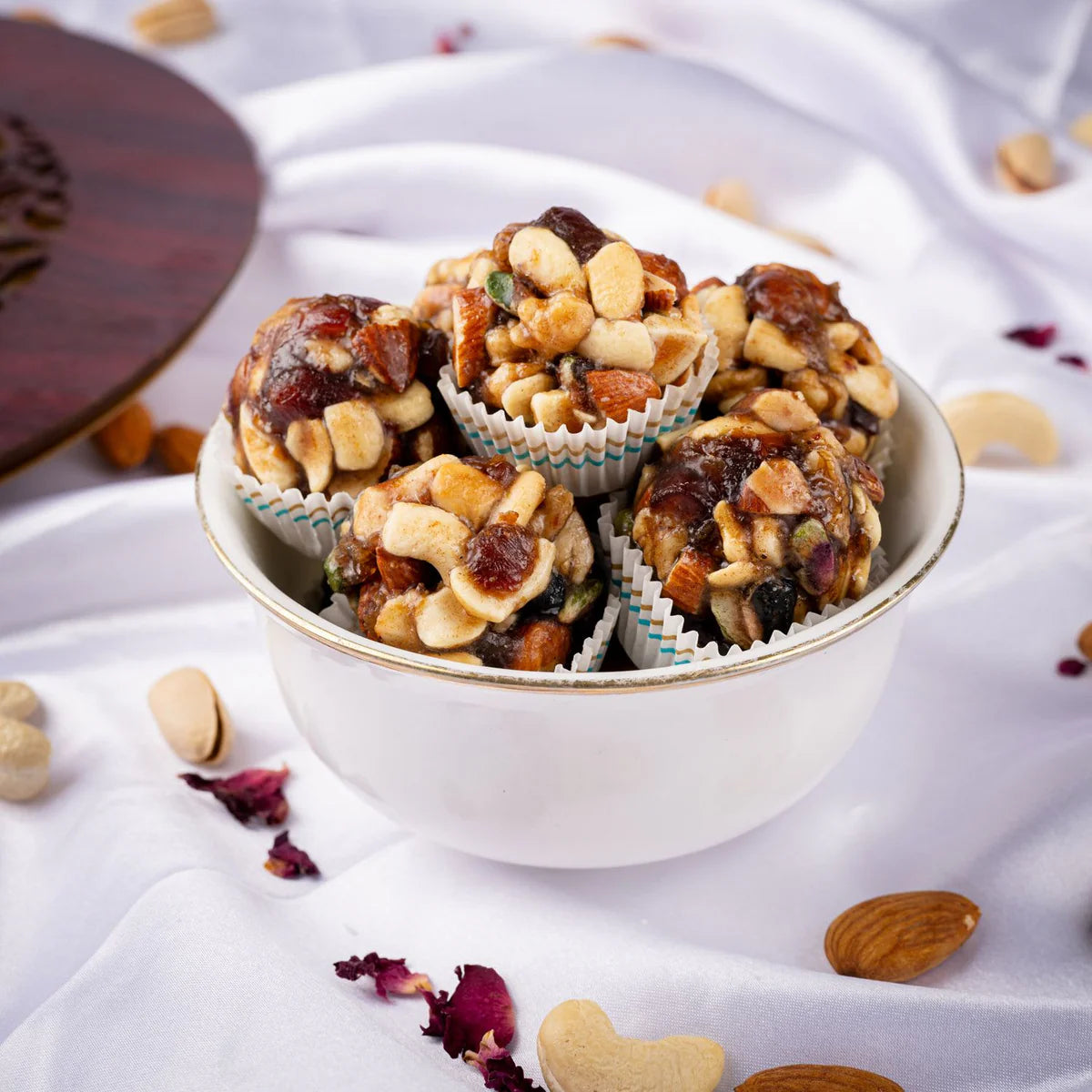 Gudmishri Honey Dry Fruit Laddu