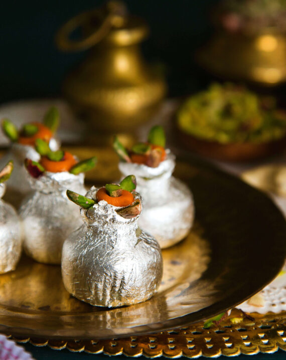 Nandhinee Sweets Kaju Matka