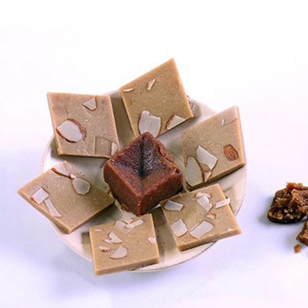 Krishnaa Jelabi Kadai Karupatti Kaju Katli