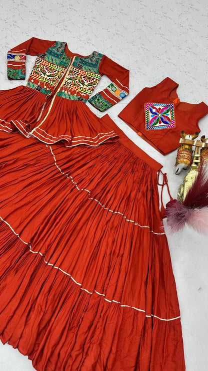 Shree Ram Creation Navratri Special Gamathi Work Lehenga Choli with Koti