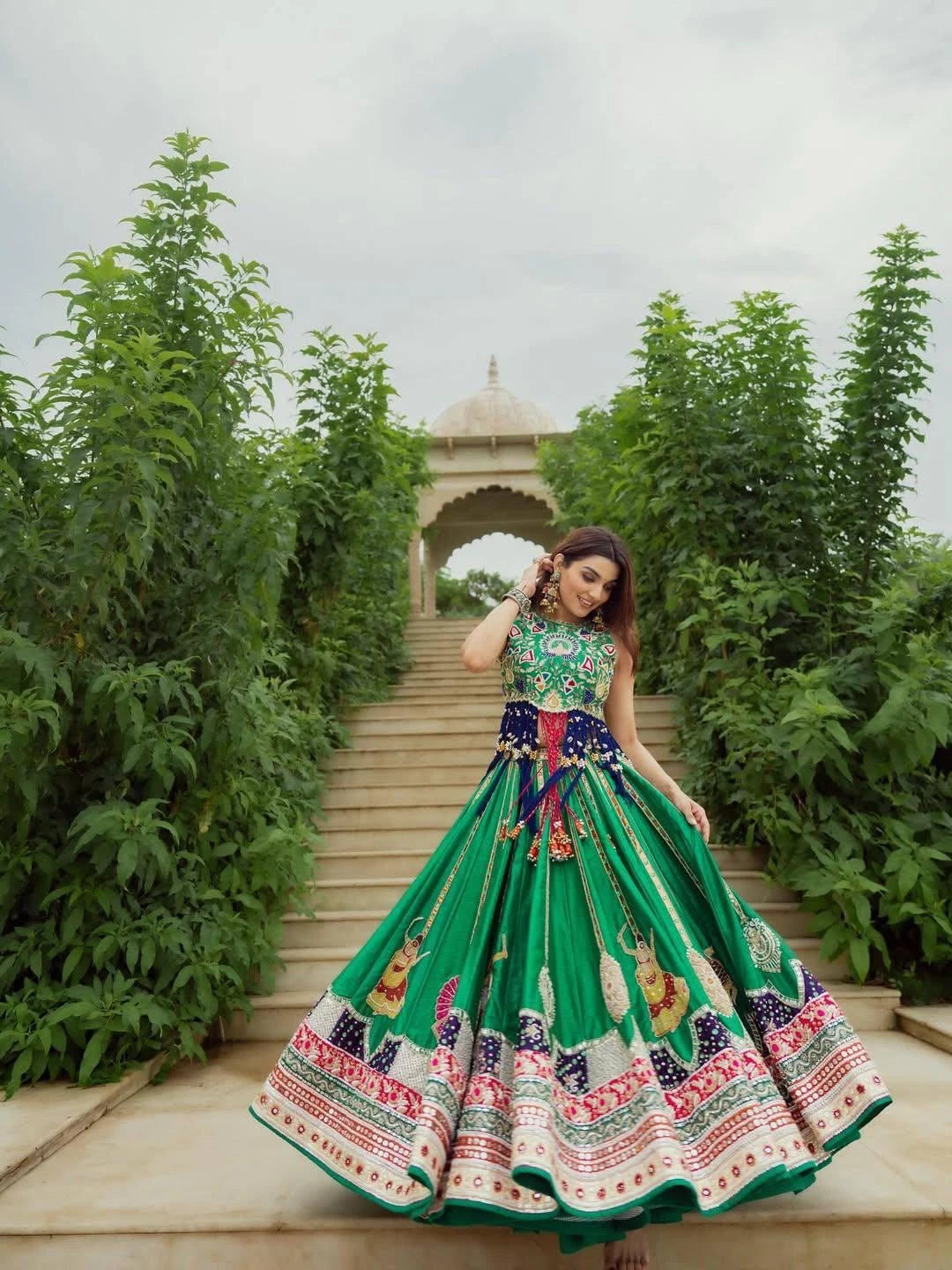 Vastra Creation's Premium Partywear Lehenga Choli Set