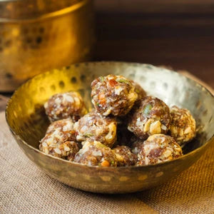 Maa Mitahara Peanuts Coconut Laddu