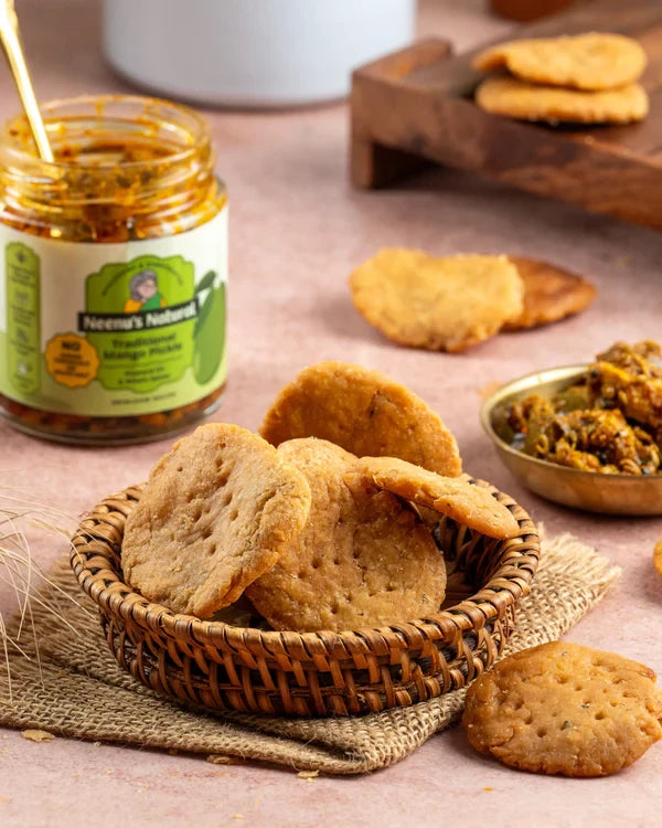 Neenus Natural Ajwain Mathri