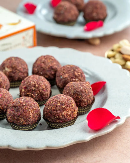Neenus Natural Dry fruit Laddoo - Pista (Fasting)