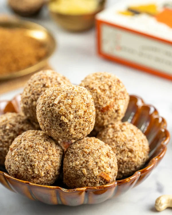 Neenus Natural Rajgira (Amaranth) nuts Laddoo (Fasting)