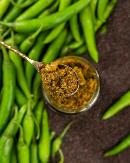 Neenus Natural Green Chilli Mustard Pickle