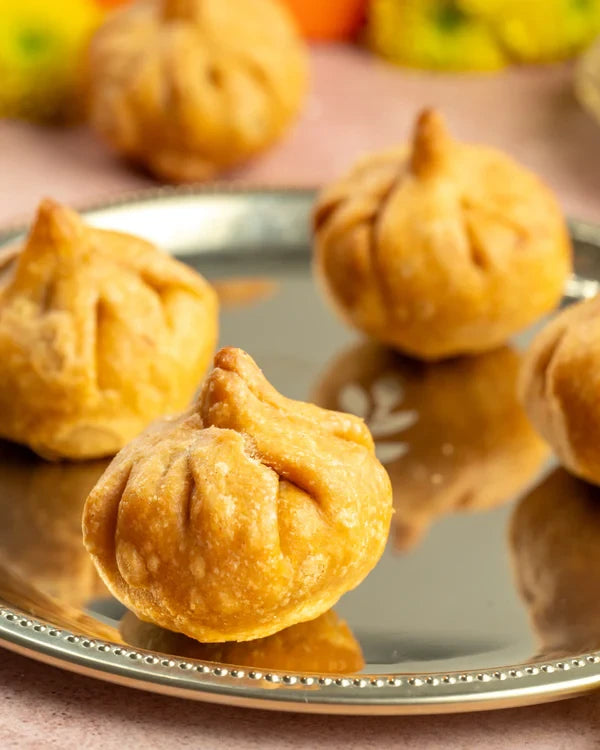 Neenus Natural Traditional Modak (5 Large Pieces - Approx 250g)