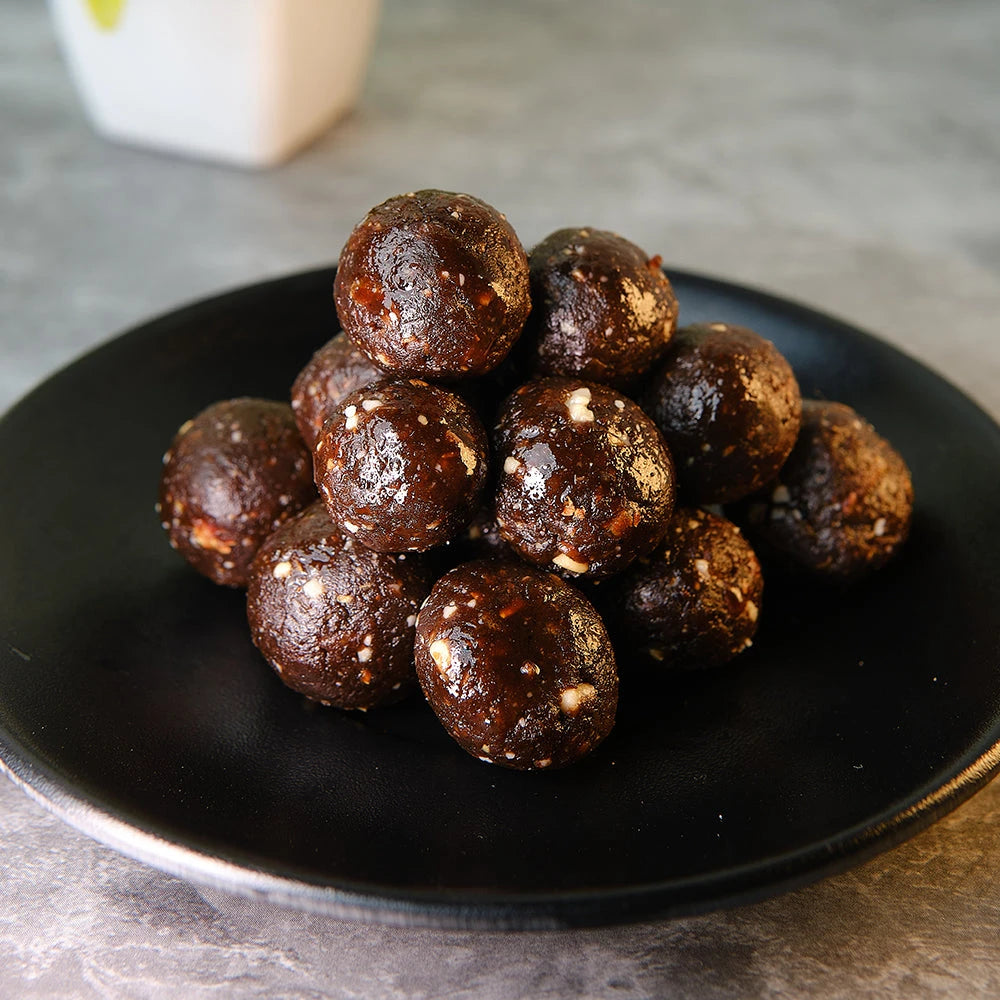 Maa Mitahara Peanut and Choco Laddu (2nd & 3rd Trimester)