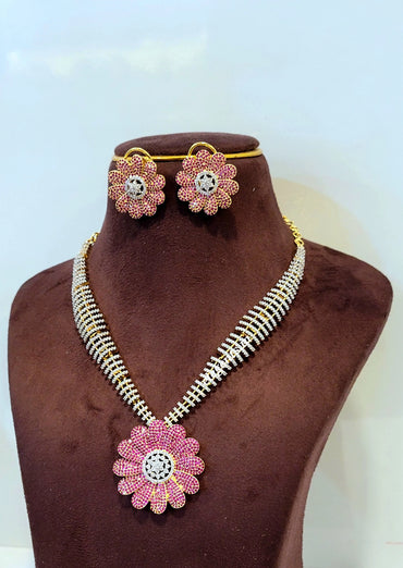 Elegents' Designer Necklace Set