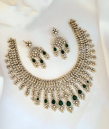 Elegents' Ad Stone Green Bridal Necklace Set