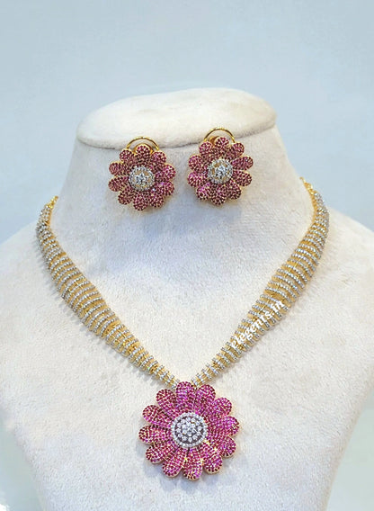 Elegents' Designer Necklace Set