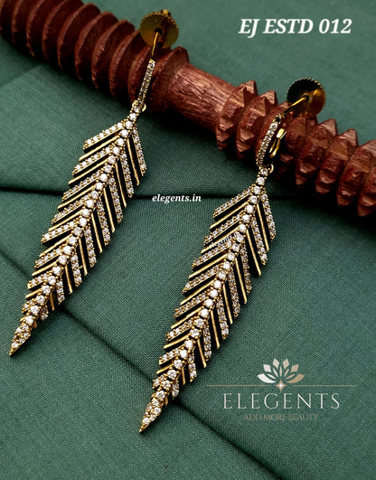 Elegents' Leaf Earrings