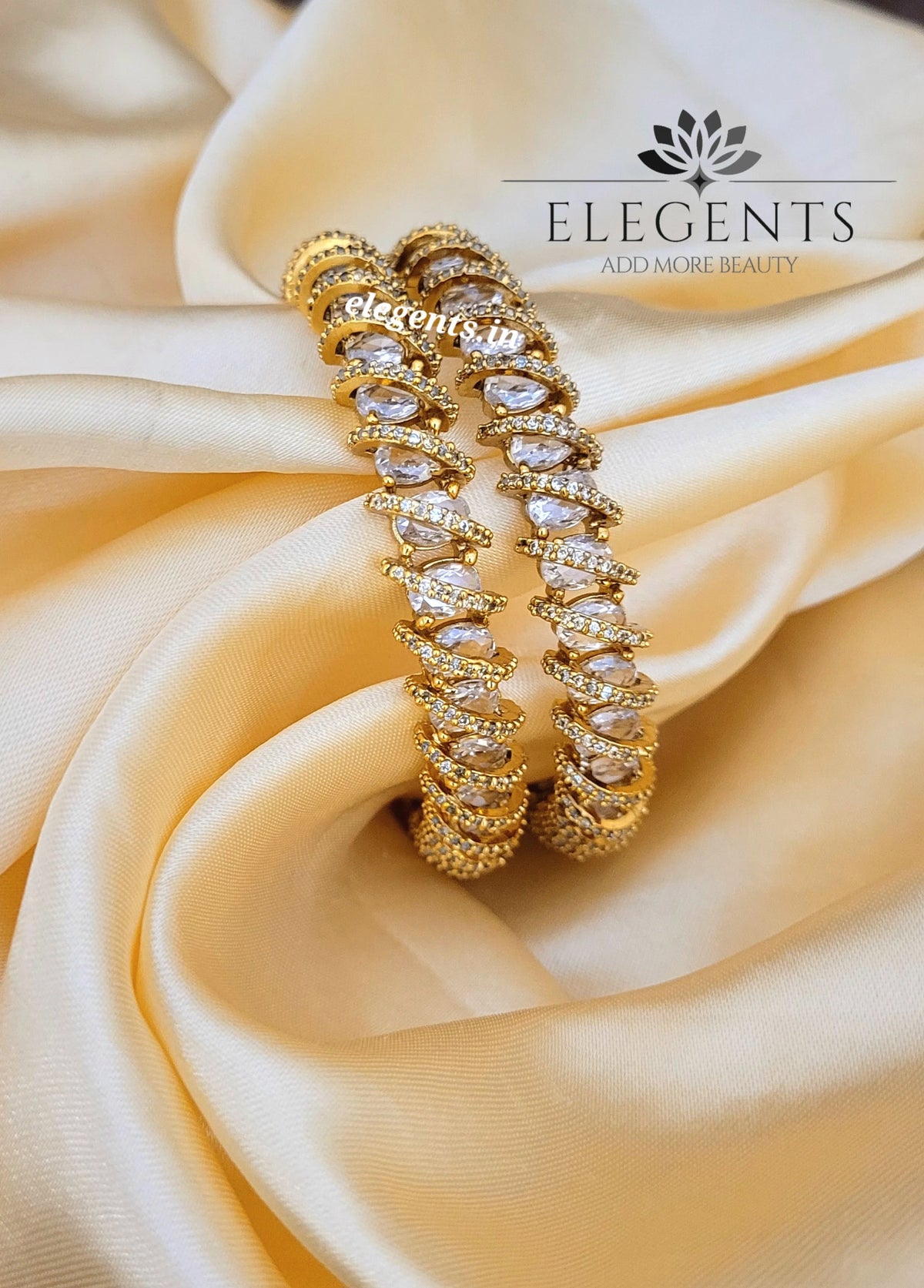 Elegents' White Cz Bangle
