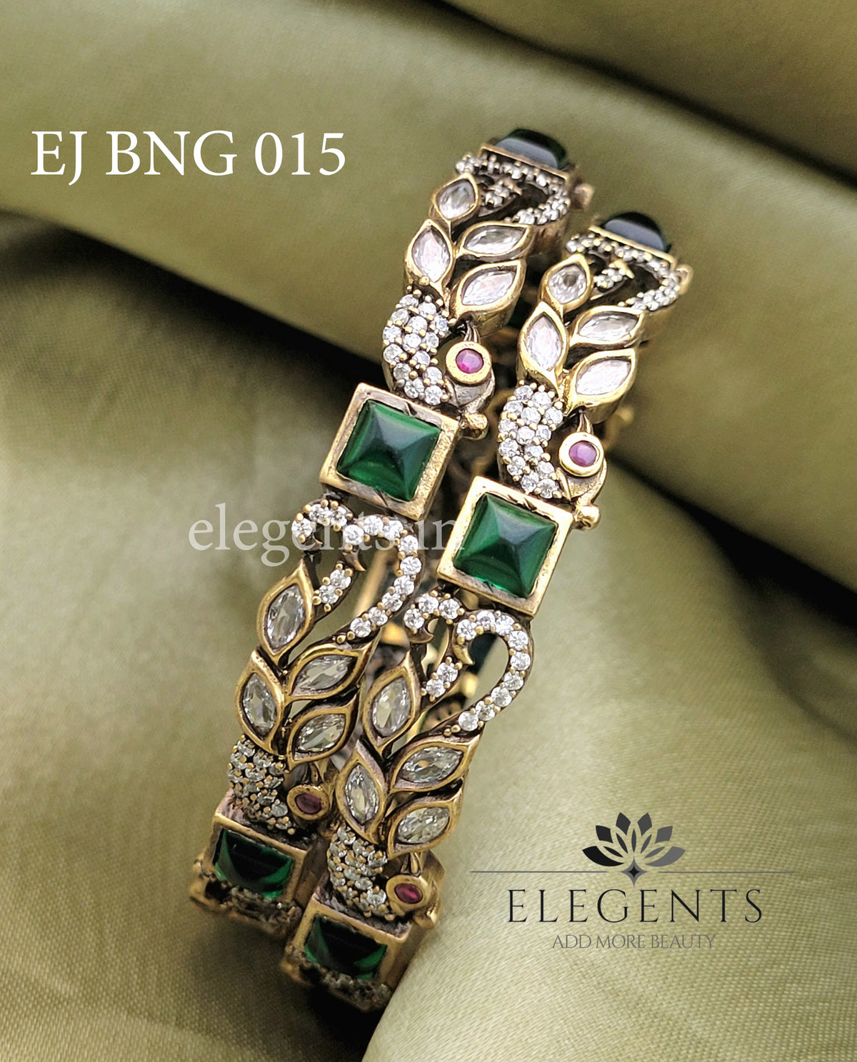 Elegents' Victoriyan Peacock Stone Bangle