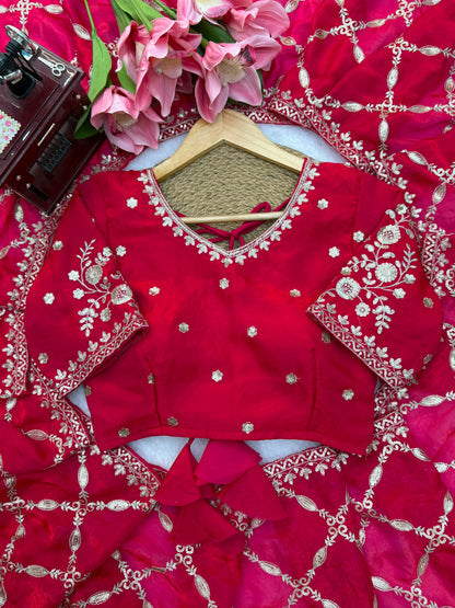 Vastra Creation's Designer Fendy Silk Saree – Elegance Redefined