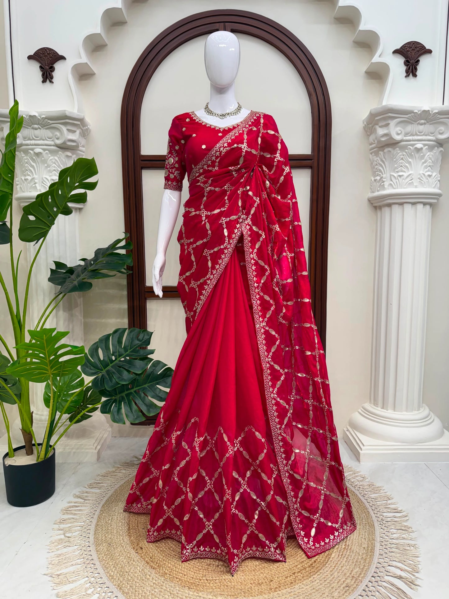 Vastra Creation's Designer Fendy Silk Saree – Elegance Redefined
