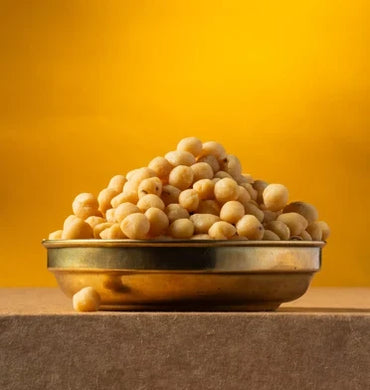 VS Thattukadai Seedai