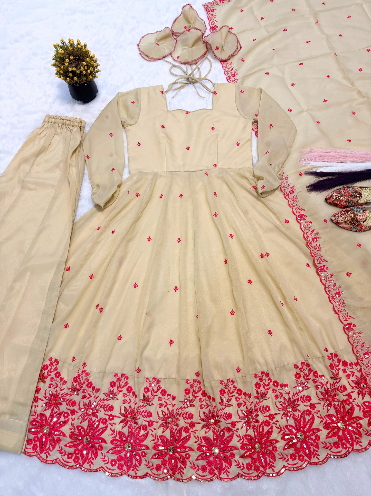 Vastra Creation's New Designer Anarkali Suit – Fancy Style Collection