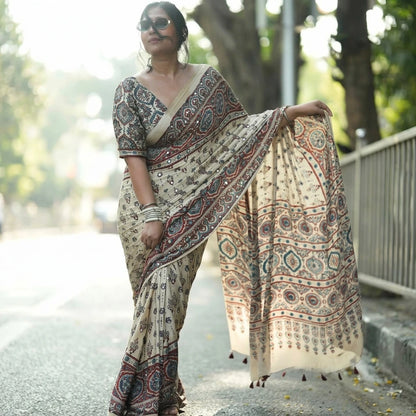 ASN Creats' Premium Chinon Silk Real Mirror Work Saree with Tassels