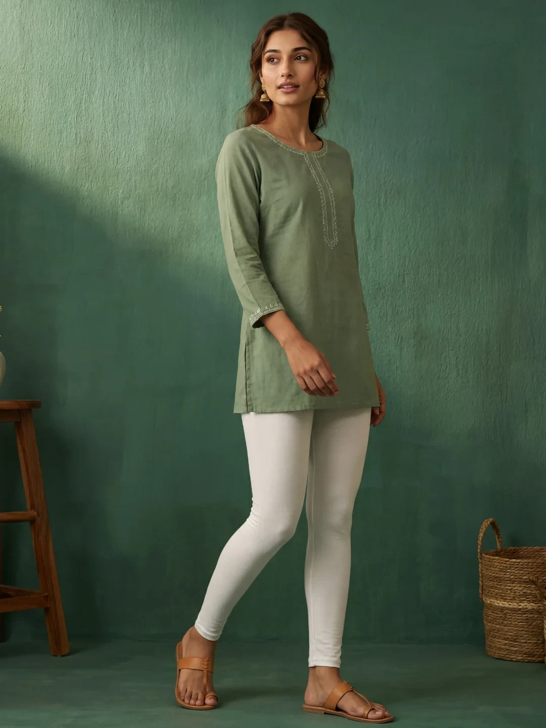 Go Colors White Cotton Stretch Ankle Length Leggings