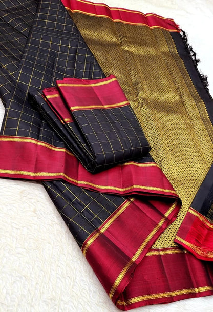 Pure Kanchipuram Handwoven Premium Korvai Pattern Silk Saree - Black