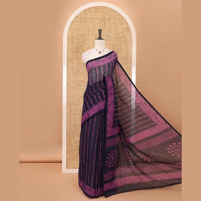 Pothys Navy Blue blue handblock wax batik printed kota check saree, contrast batik print lacework border, batik print pallu & polka dots print blouse