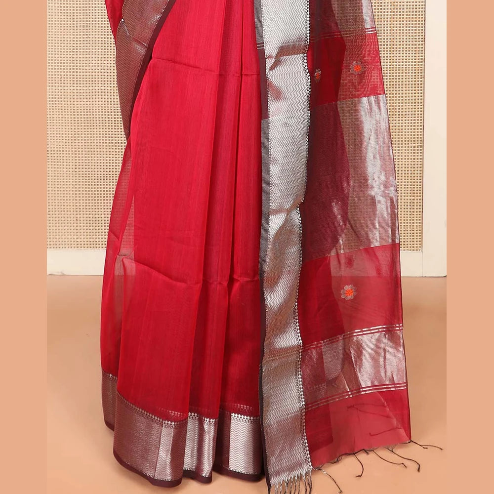Pothys Red Maheshwari Cotton Saree Bedecked with Floral Zari Buttas, Graced with Contrast Chevron Striped Zari Border, Pallu Elevated with Zari Stripes, and Paired with a Matching Blouse