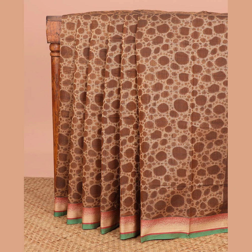 Pothys Brown Coimbatore Cotton Saree Beautified with 3d Textures All Over Its Body, Complemented by Contrast Border, Pallu Depicts Intricate Designs, and Is Paired with a Matching Blouse