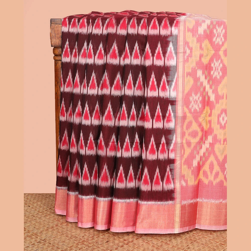 Pothys Maroon Ikkat Cotton Saree, Elevated with Ikkat-Style Temple Buttas All Over Its Body, Complemented by a Contrast Zari Border, Pallu of Geometric Designs in Ikkat Weave, and Paired with a Contrast Blouse