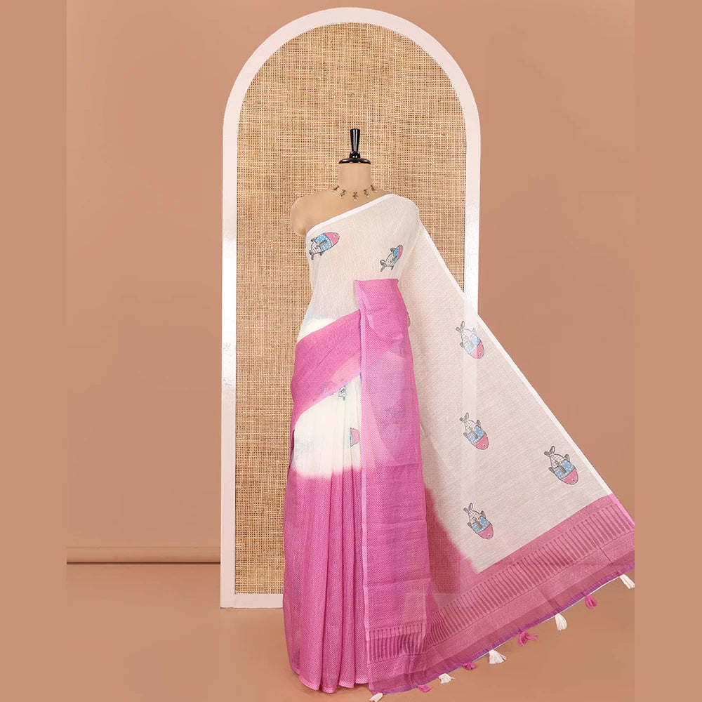 Pothys Borderless Cream and Pink Linen Cotton Saree, Bedecked with Half-and-Half Style Fish Motifs Printed All Over Its Body, Pallu Mirrors the Same Print, and Is Paired with a Contrast Blouse