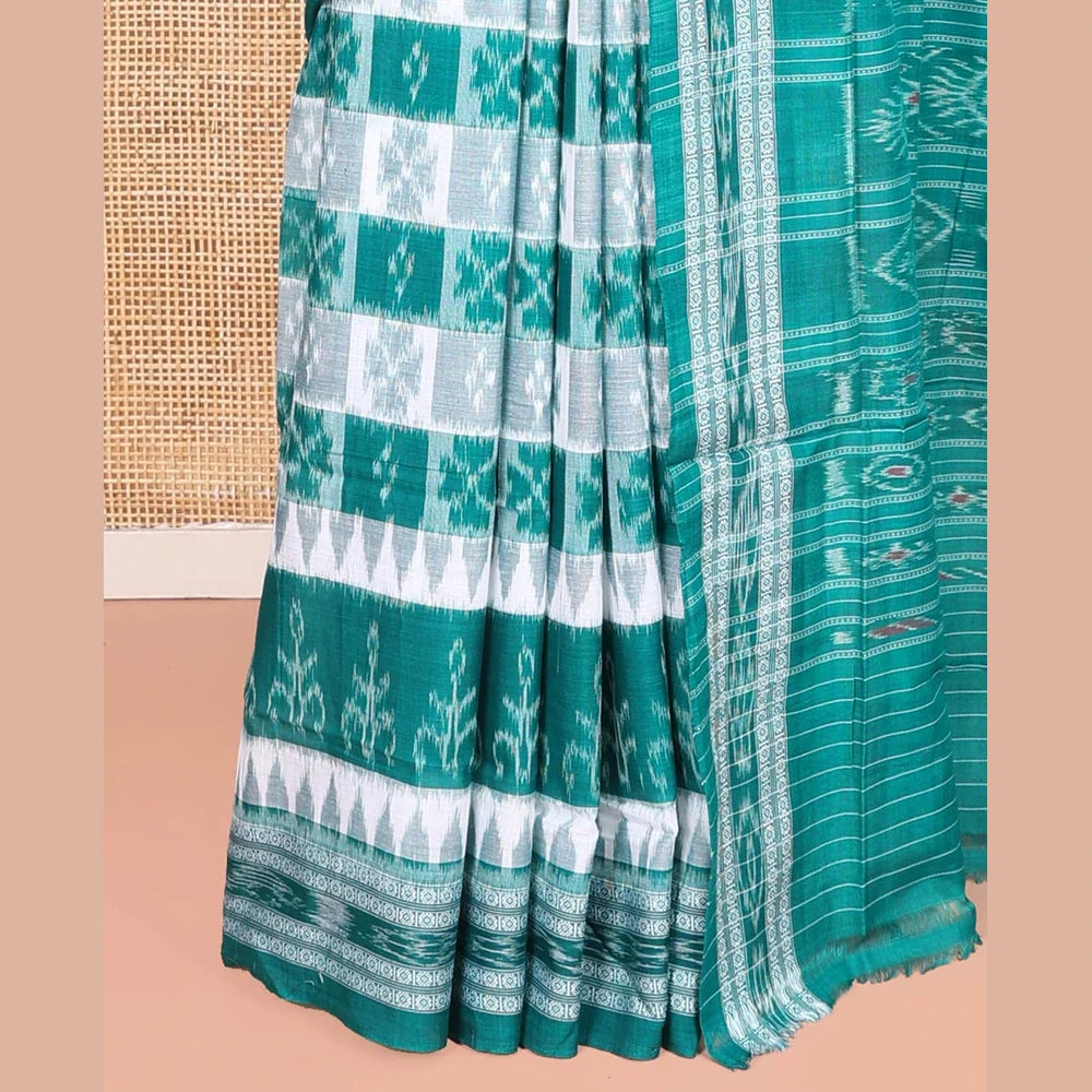 Pothys Blue Odisha Cotton Saree, Adorned with Butta Enclosed Checks and Temple Designs All Over the Body, Subtly Woven Border, Pallu Depicts Geometric Patterns, and Has No Blouse
