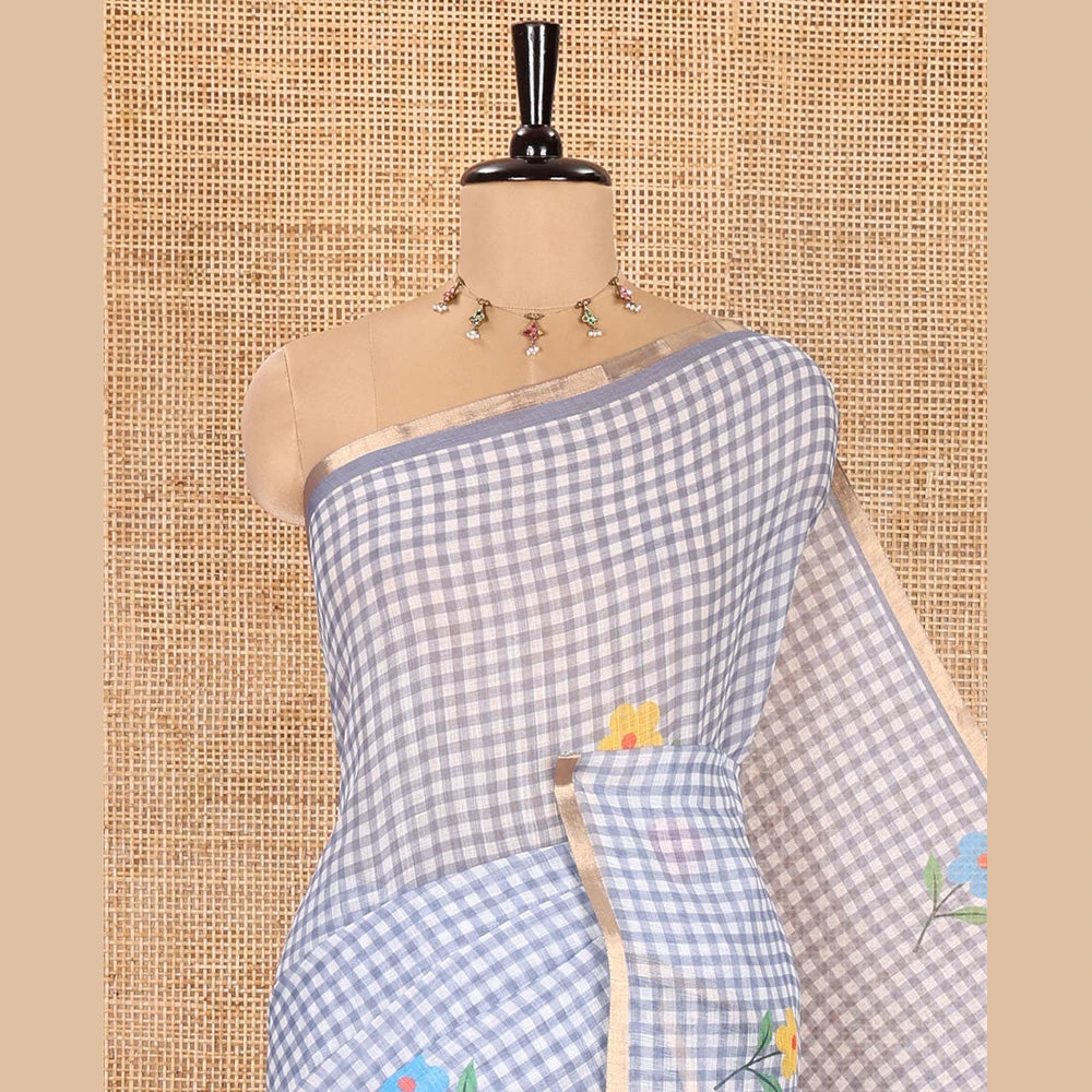Pothys Grey Linen Cotton Saree, Beautiful Decked Up with Checks and Floral Motifs Printed All Over Its Body, Subtle Piping Border, Pallu Mirrors the Same Design, and Paired with a Printed Blouse