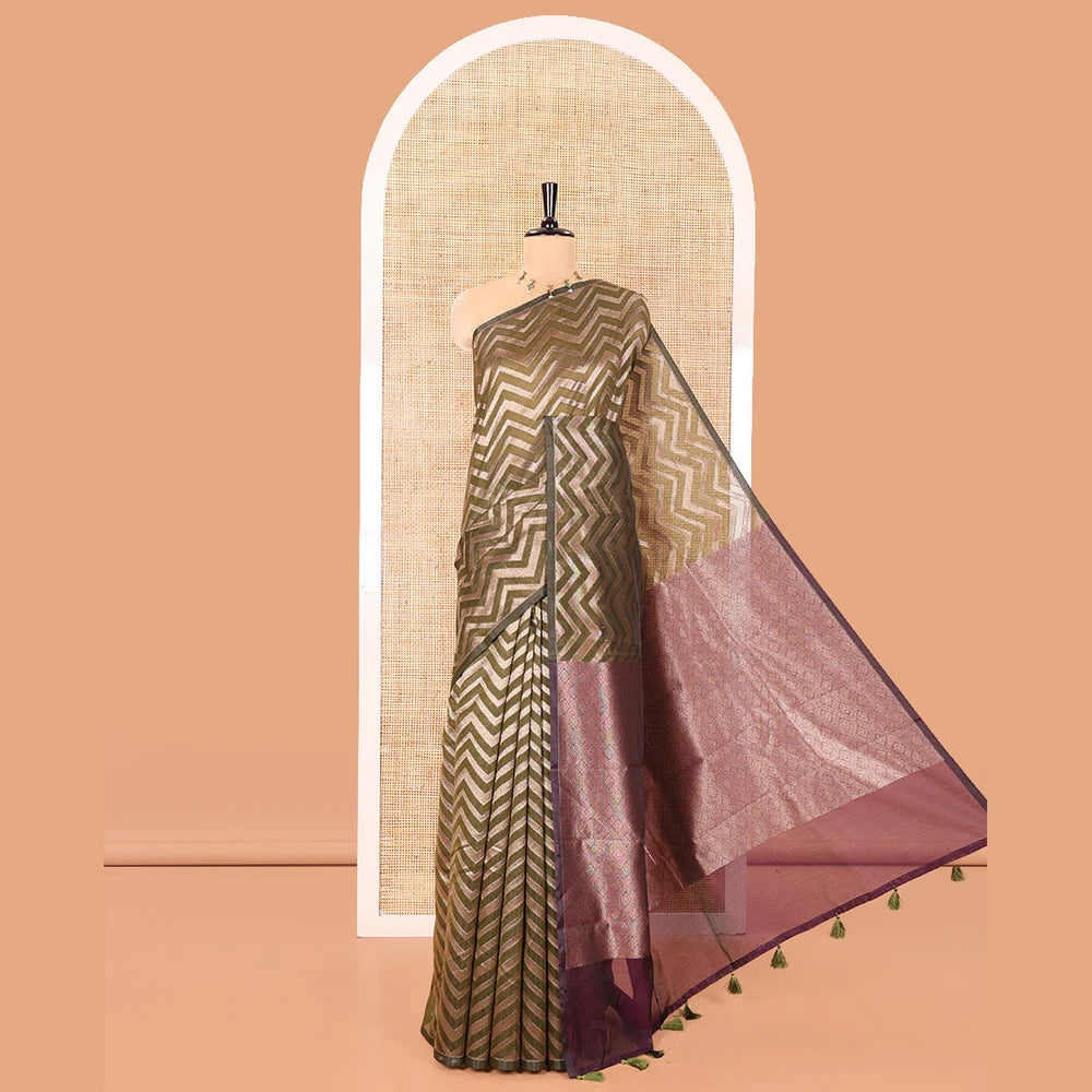 Pothys Borderless Green Chanderi Cotton Saree, Enriched with Chevron Zari Stripes on Its Body, Complemented by Contrast Intricate Jaal Pallu, and Paired with Contrast Blouse