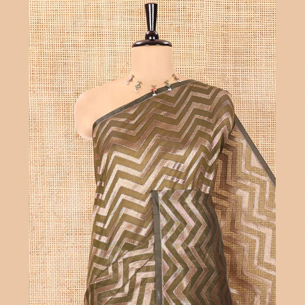 Pothys Borderless Green Chanderi Cotton Saree, Enriched with Chevron Zari Stripes on Its Body, Complemented by Contrast Intricate Jaal Pallu, and Paired with Contrast Blouse