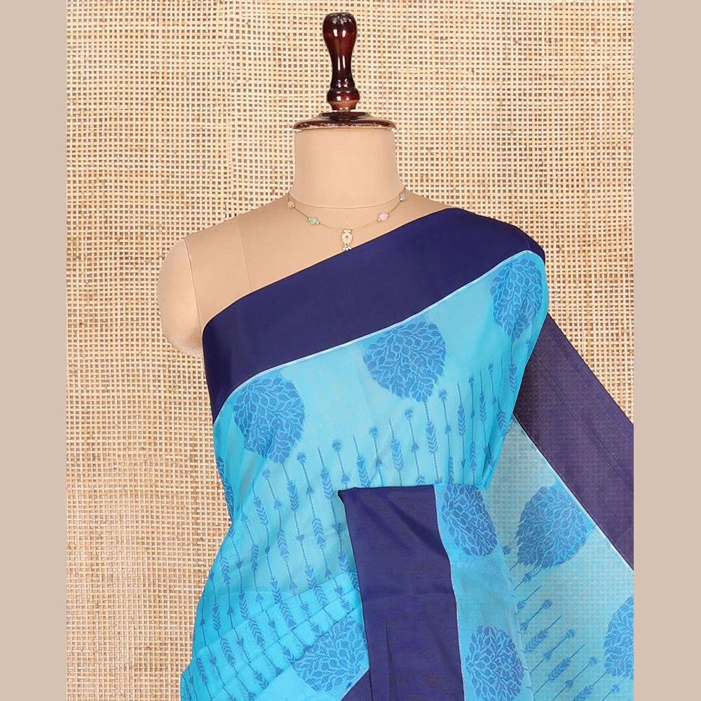 Pothys Blue Semi-Silk Cotton Saree, Subtly Sparkled with Stripes All Over Its Body, Complemented by Contrast Border, Pallu Steeped with Pine Tree Motifs, and Paired with a Matching Blouse