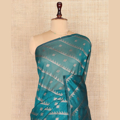 Pothys Borderless Green Chanderi Cotton Saree, Adorned with Zari Buttas and Temple Stripes on Its Body, Complemented by Contrast Pallu of Jaal Designs, and Paired with a Contrast Jacquard Blouse