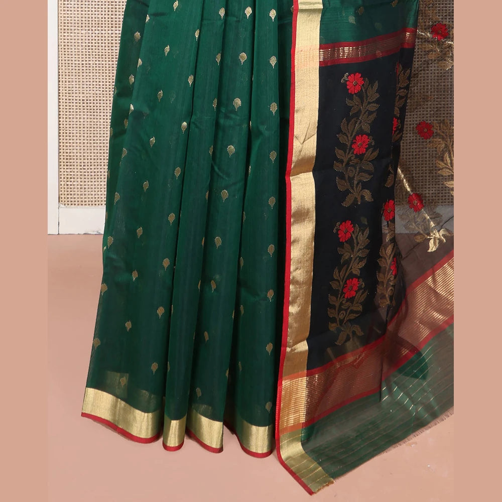 Pothys Green Chanderi Cotton Saree, Spotlighted with Zari Buttas All Over Its Body, Highlighted by Zari Border, Pallu of Floral Buttas, and Paired with a Contrast Blouse