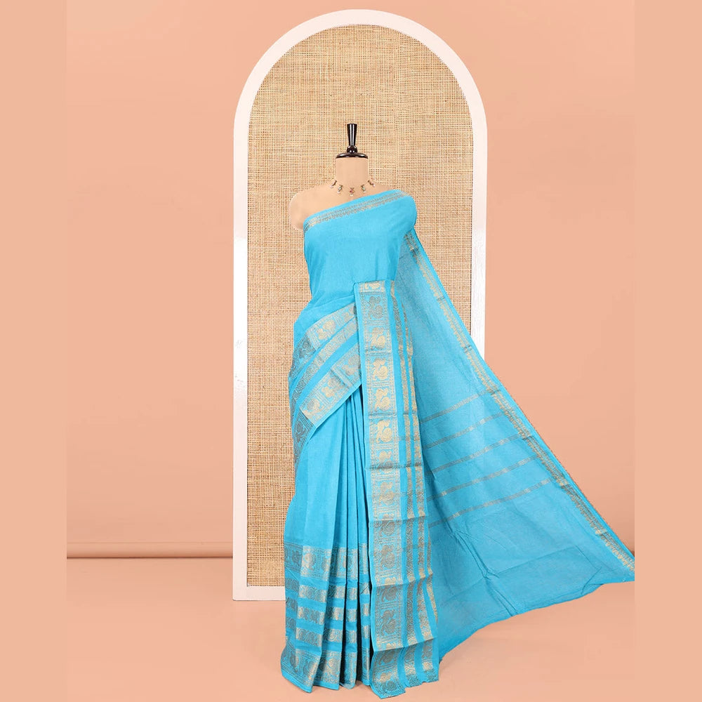 Pothys Blue Plain Sungudi Cotton Saree, Highlighted by Traditional Zari Border of Peacock and Floral Creeper Designs, Subtly Striped Pallu, and Paired with a Contrast Blouse