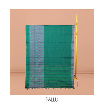 Pothys Green Plain Narayanpet Cotton Saree, Complemented by Contrast Temple Border, Striped Pallu, and Comes Without a Blouse