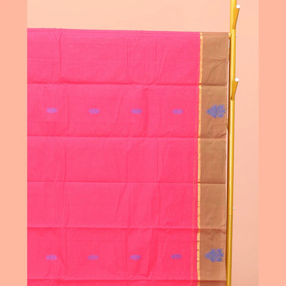 Pothys Pink Kanchi Cotton Saree, Detailed with Buttas All Over Its Body, Complemented by Contrast Border, Intricately Thread-Designed Pallu, and Paired with a Matching Blouse