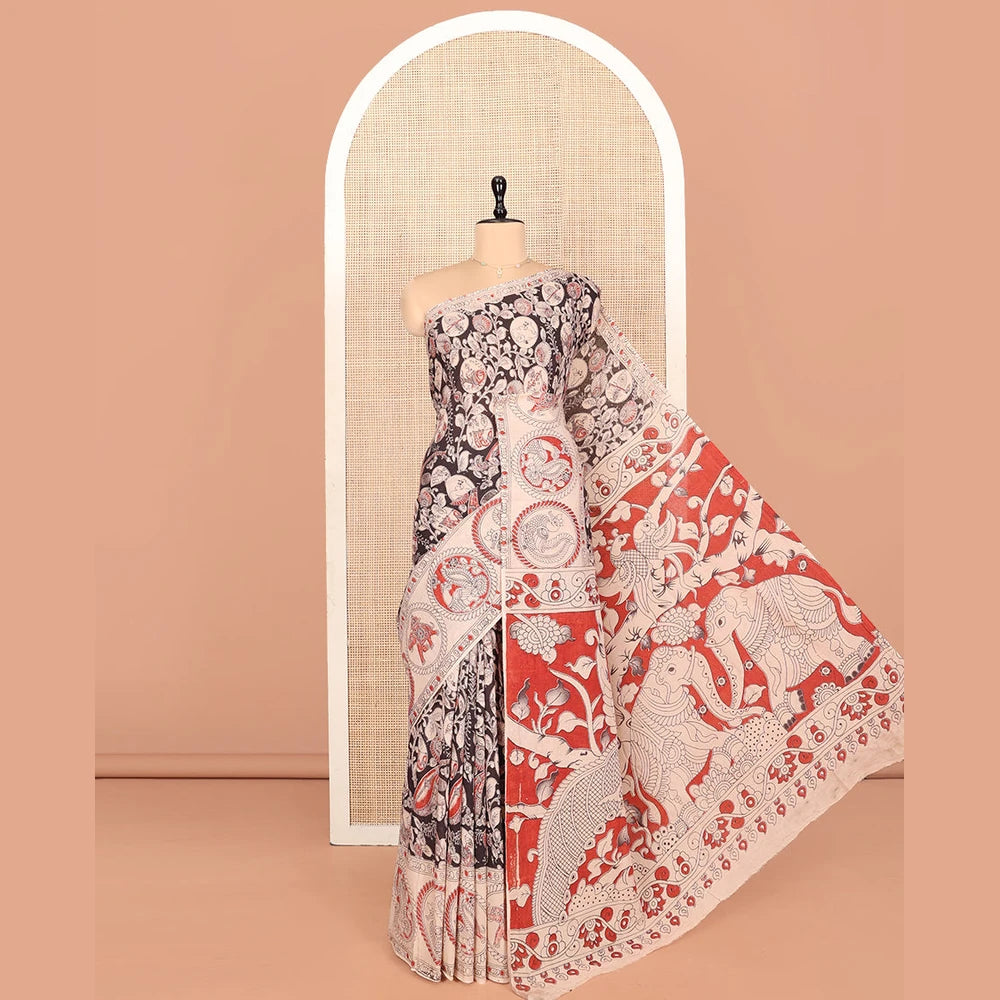 Pothys Black Machine-Printed Kalamkari Cotton Saree Features Flora-Fauna Design, Contrast Round Peacock Printed Border, Pallu of Fauna Design, and a Contrast Blouse