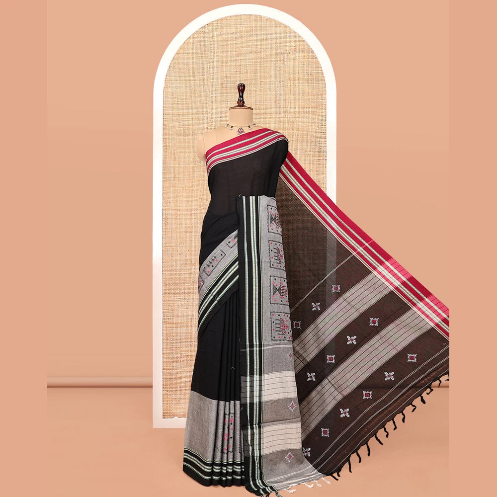 Pothys Black Plain Narayanpet Cotton Saree, Complemented by a Contrast Ganga-Jamuna Thread Border, Pallu of Stripes and Buttas, and a Matching Blouse