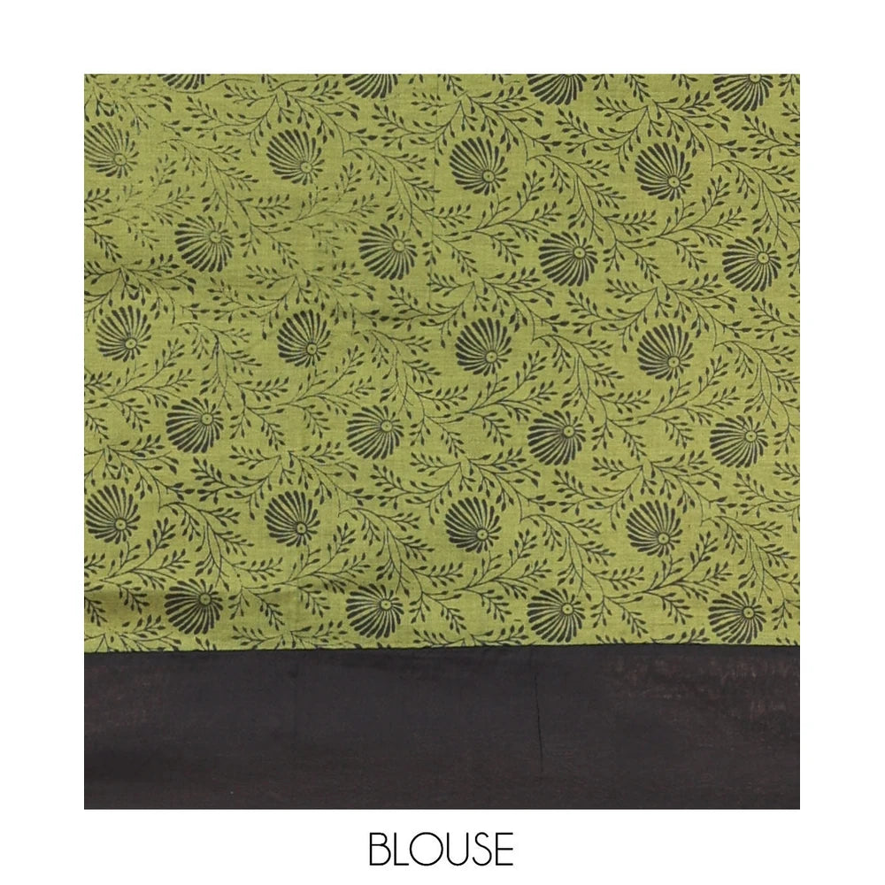 Pothys Black Plain Poly Cotton Saree, Complemented by a Contrast Floral-Printed Border, Pallu, and a Contrast Blouse