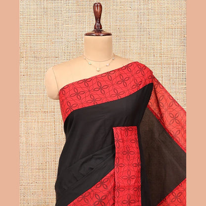 Pothys Black Plain Poly Cotton Saree, Complemented by a Contrast Jaal-Printed Border, Pallu, and a Contrast Blouse