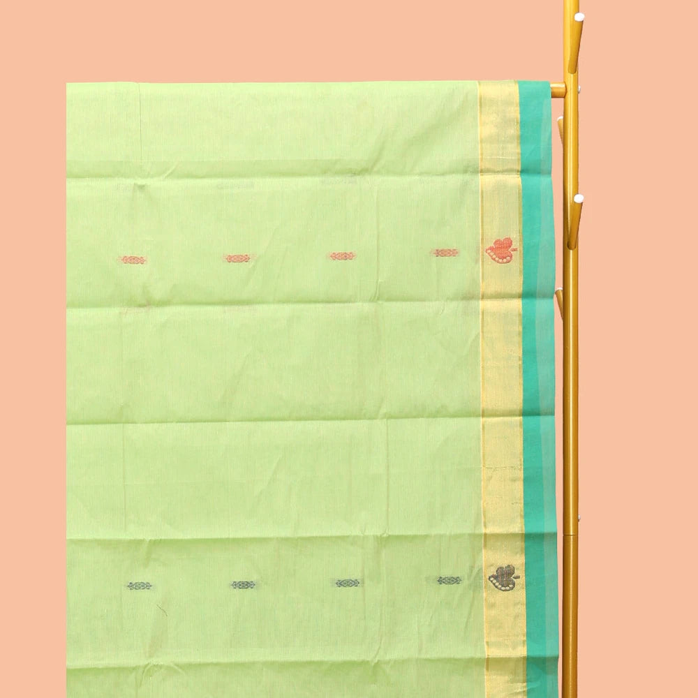 Pothys Green Kanchi Cotton Saree, Adorned with Buttas, Complemented by a Contrast Border, Intricate Pallu, and a Matching Blouse