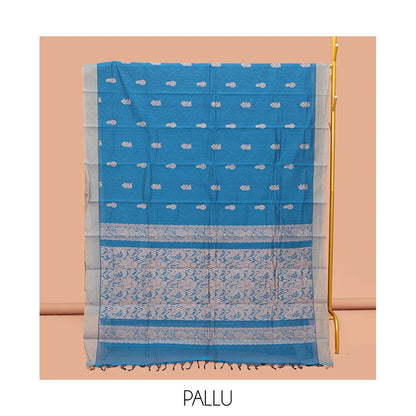Pothys Blue Kanchi Cotton Saree, Delicately Woven with Buttas, Complemented by a Contrast Border, Paisley Pallu, and a Matching Blouse