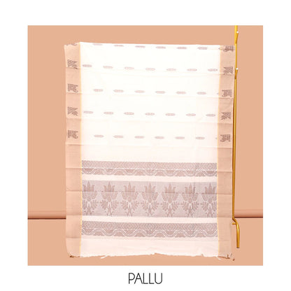 Pothys Cream Kanchi Cotton Saree, Woven with Buttas, Complemented by a Contrast Border, Pallu of Floral Design, and a Matching Blouse